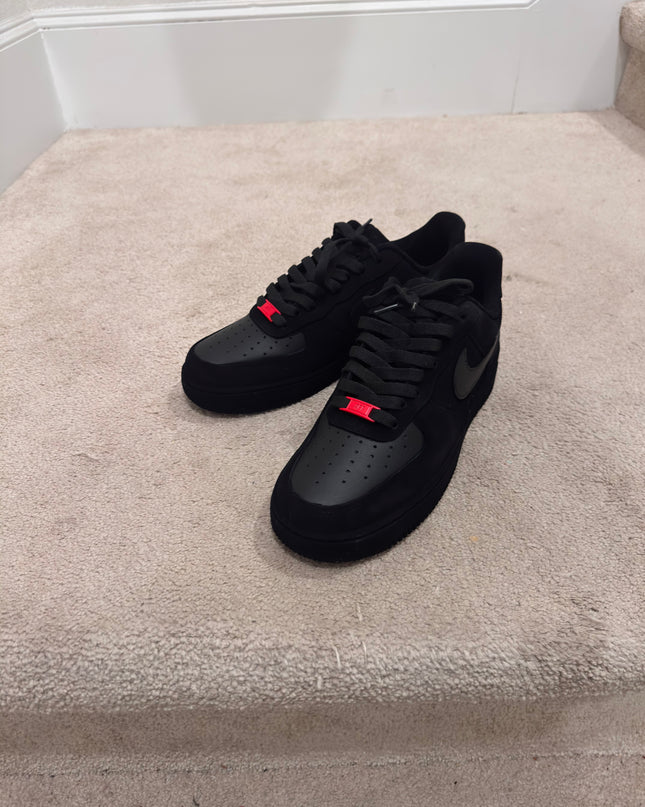 Red bottom blackness