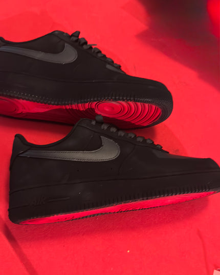 Red bottom blackness