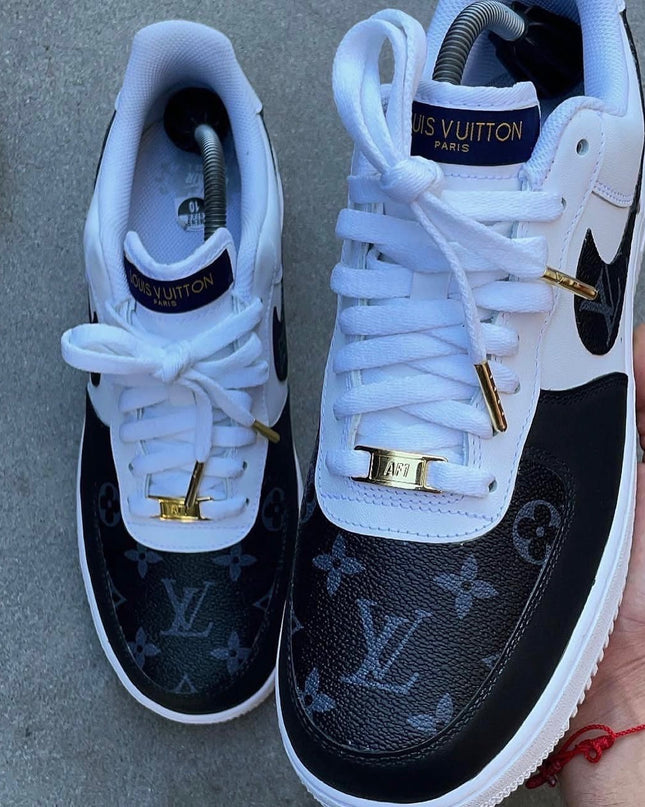 CUSTOM B/W AF1